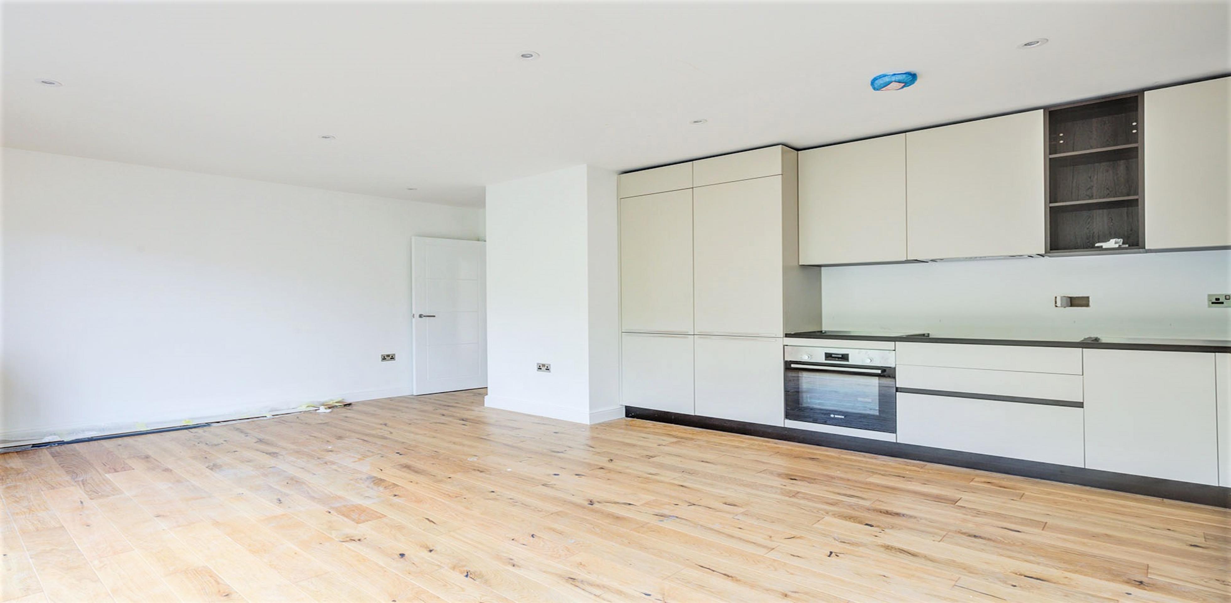 Modern and Central Apartment Park Avenue, Willesden Green NW2